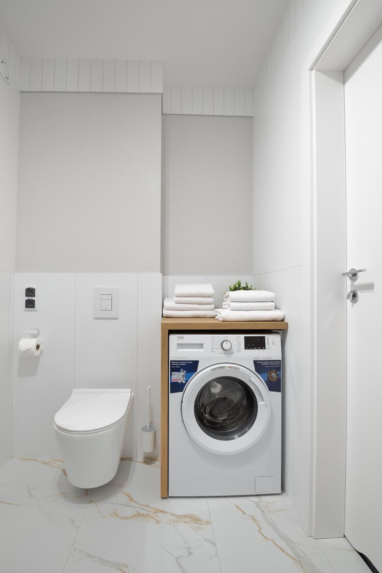 Metropolis Old Town Apartments Красков Екстериор снимка