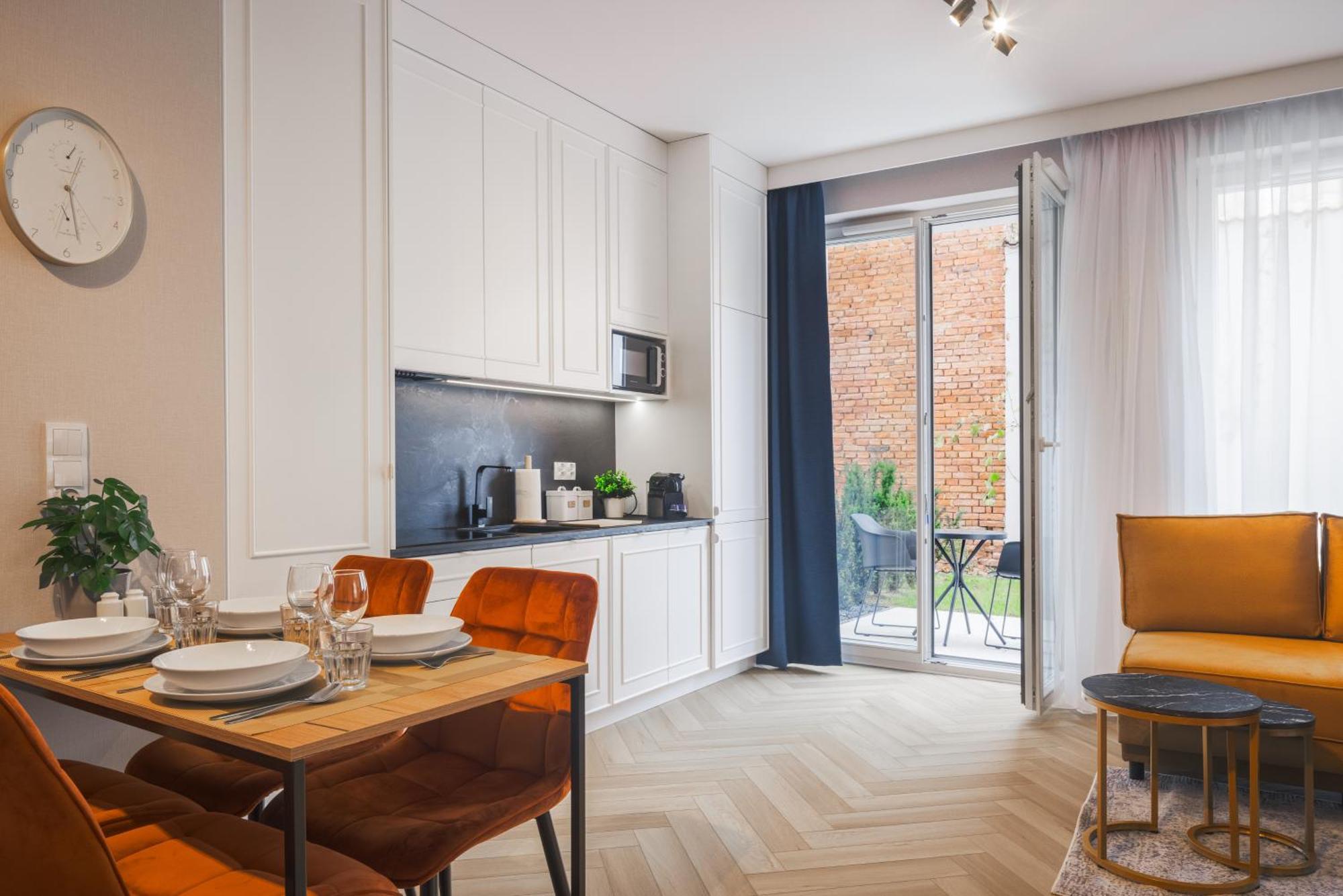 Metropolis Old Town Apartments Красков Екстериор снимка